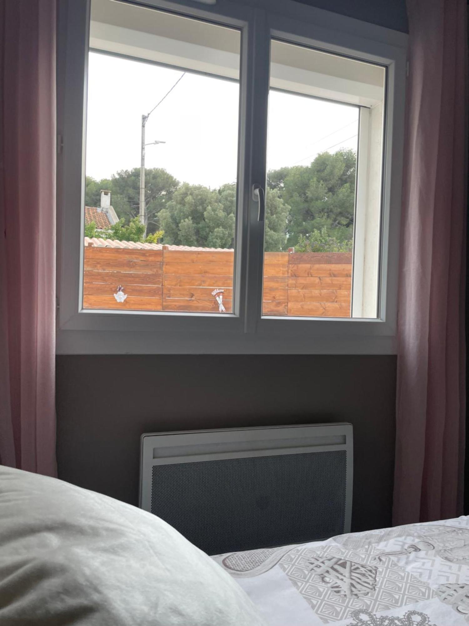 Chambres Demarine Мартиг Экстерьер фото